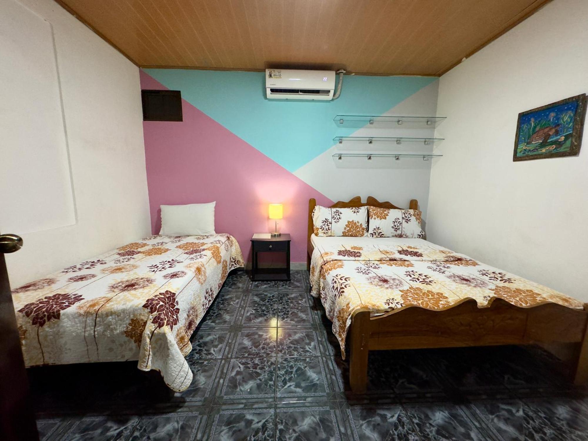 Casa Quepos Hotel Luaran gambar
