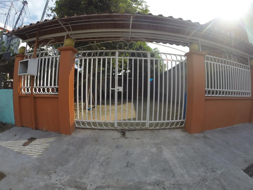 Casa Quepos Hotel Luaran gambar